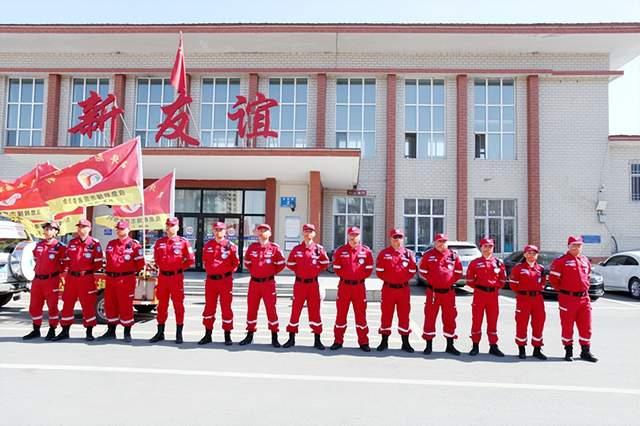 中华志愿者协会“双鸭山应急救援服务队”行程百公里义务消毒暖人心